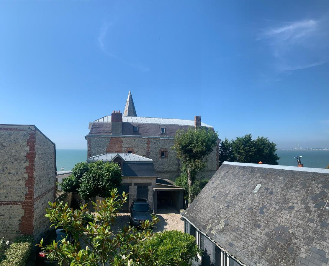 Studio Vue Mer A 2 Min De La Plage Villerville Exterior photo